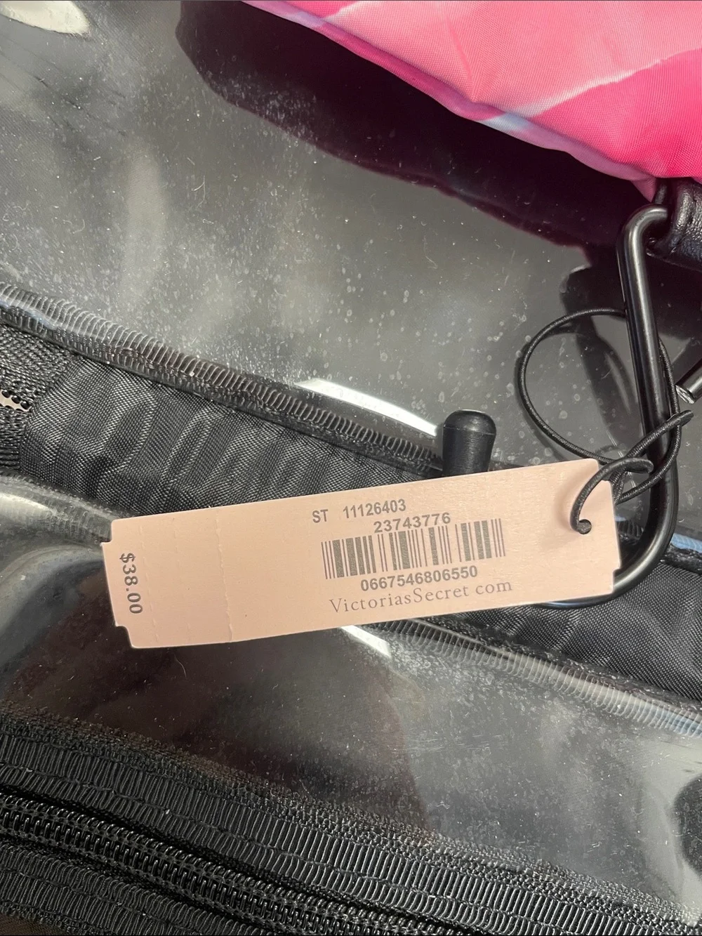 *New * Victoria Secret Toiletry bag
